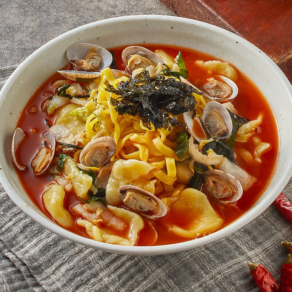 2629 Daesang Foodmark Wheat Noodles, Knife-Cut 대상 푸드마크 찰진국수 칼국수면 900g