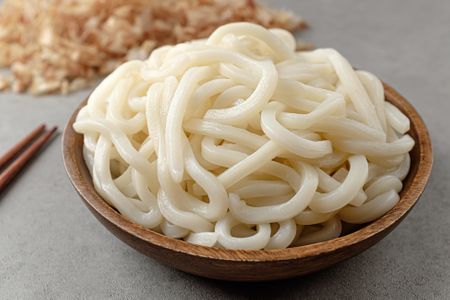 2720 Sempio Fresh Udon Noodles 샘표 우동