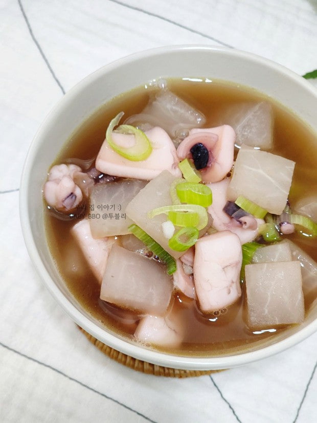 9562 Cleaned Cuttle Fish around 1kg 손질 갑오징어 1kg내외(2~4마리)